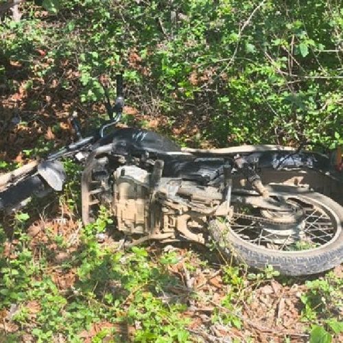 Moto furtada em Guanambi é encontrada em matagal de Palmas de Monte Alto com placa raspada