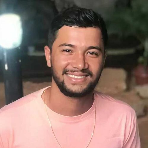 Motociclista morre após atingir animais soltos no anel viário de Conquista
