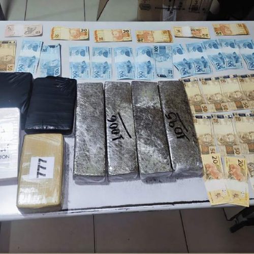 Motorista é preso com 9 quilos de drogas durante fiscalização na BA-262 em Brumado
