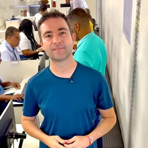 SAC Móvel atende mais de mil pessoas em Brumado e emite Carteira de Identidade Nacional