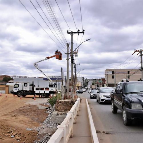 Obras da Ponte do São Félix avançam com mudanças na rede elétrica