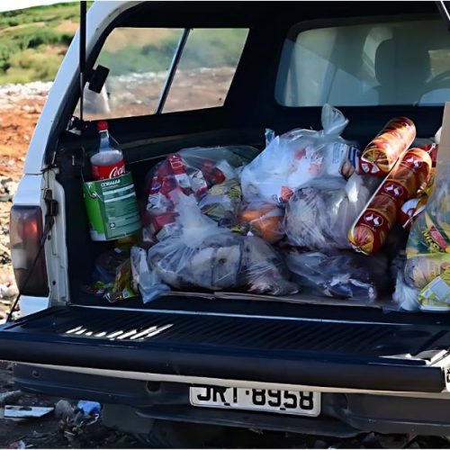Operação em Vitória da Conquista apreende 370 kg de alimentos impróprios em supermercado