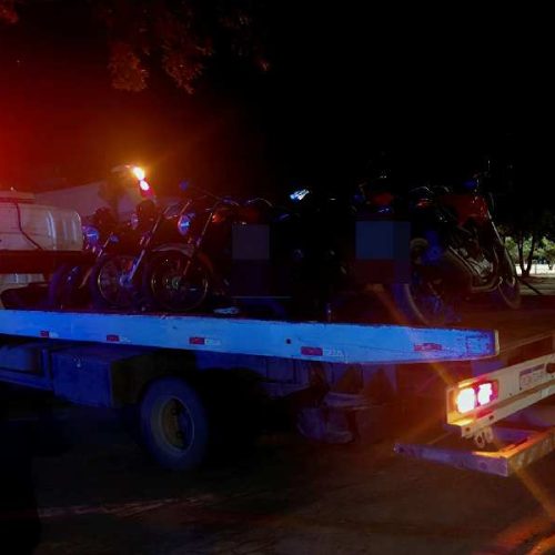 PM apreende cinco motos após denúncias de desordem no trânsito em Guanambi