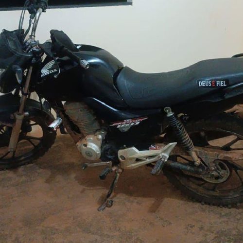 PM recupera moto roubada em Rio do Antônio