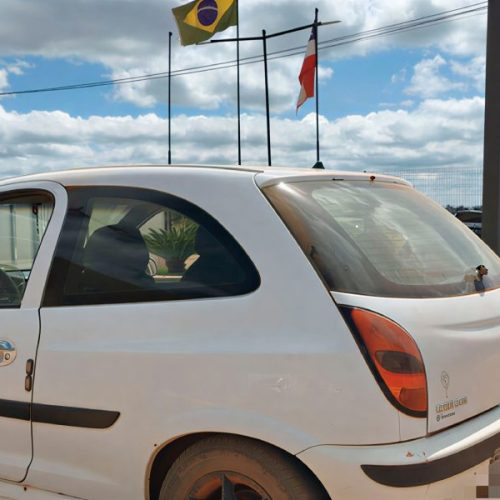 Polícia Militar recupera carro furtado durante ronda em Caculé