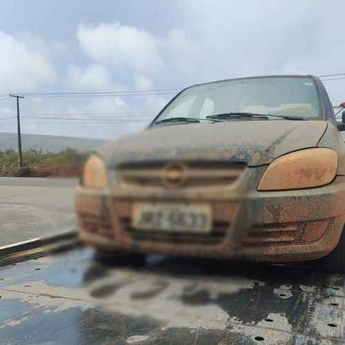 CIPRv/Brumado apreende veículo com restrição judicial na BA-263 em Vitória da Conquista