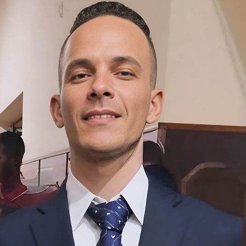 Polícia investiga assassinato brutal de homem morto a pauladas no Imbuí