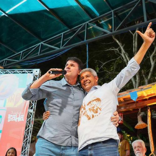 Prefeito pede reeleição de Jerônimo e diz que governador é o maior da história da Bahia