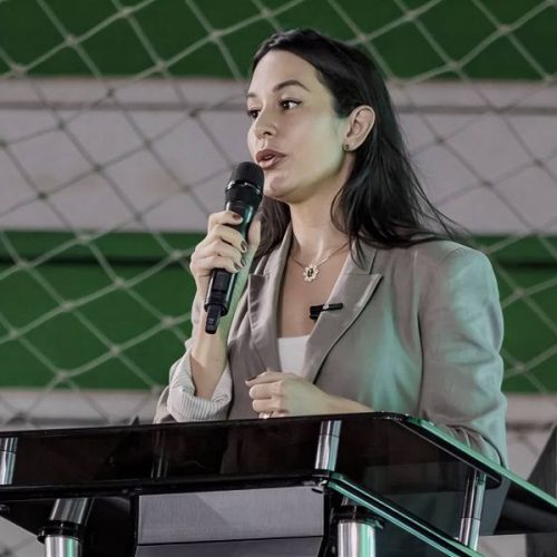 Primeira-dama de Brumado descarta eleição e reforça compromisso com ações sociais