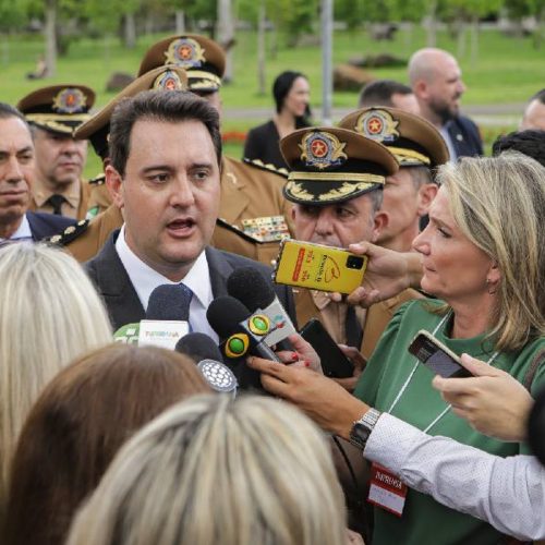 Ratinho Jr. pede indulto a Bolsonaro e escancara divisão no PSD rumo a 2026