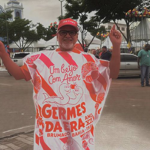 Retorno do Carnaval emociona e exalta legado do Bloco Germes da Era em Brumado