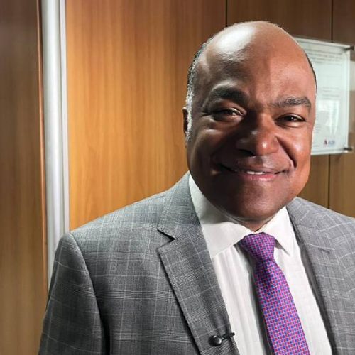 Samuel Júnior celebra saída de Angelo Coronel do PSD e vê “sentimento de mudança” na Bahia