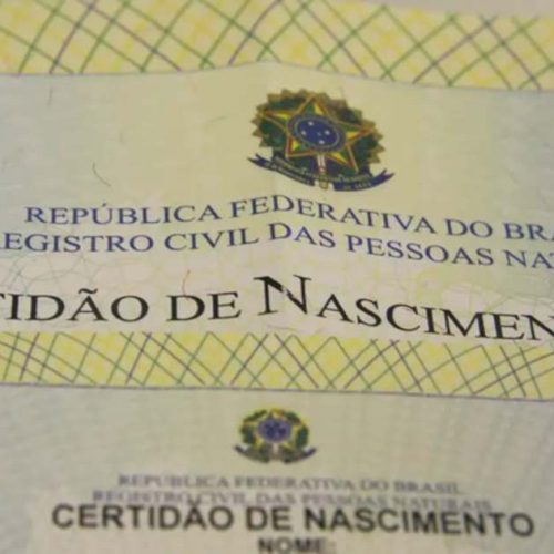 Sidelicia, Tetezinha e Aladim: IBGE revela os nomes mais curiosos registrados na Bahia