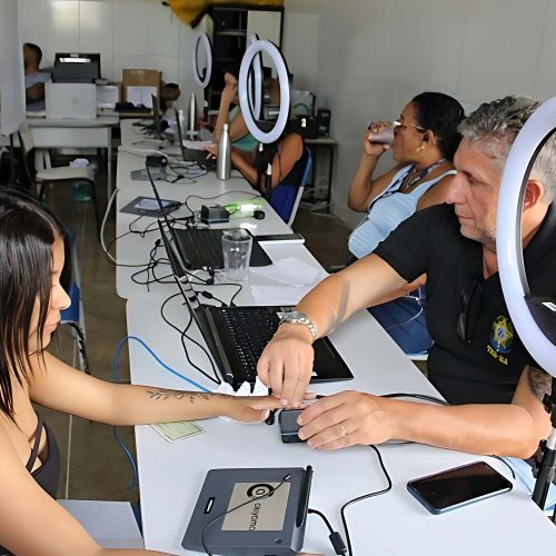 TRE leva mutirão a Ubiraçaba e facilita regularização de títulos em Brumado