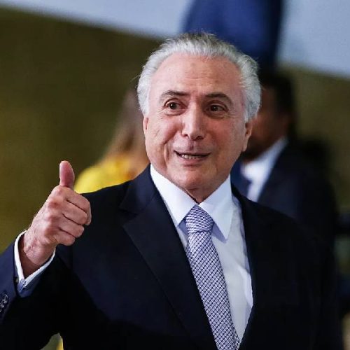 Temer afasta candidatura à Presidência, mas não descarta totalmente a possibilidade