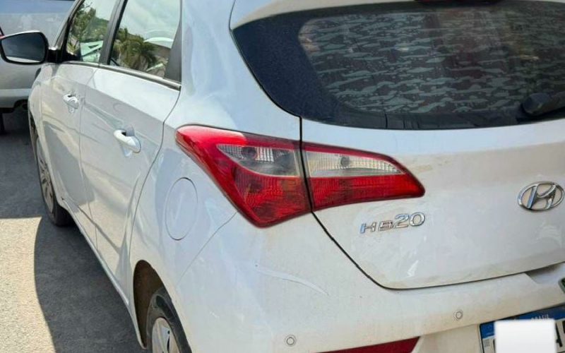 Veículo suspeito de clonagem é apreendido pela Polícia Militar em Contendas do Sincorá