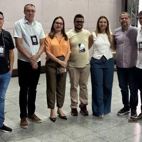 Vereadores de Guanambi participam de congresso estadual em Salvador e reforçam capacitação do Legislativo