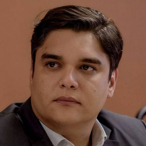 Vitor Bonfim defende gestão fiscal da Bahia durante audiência na ALBA