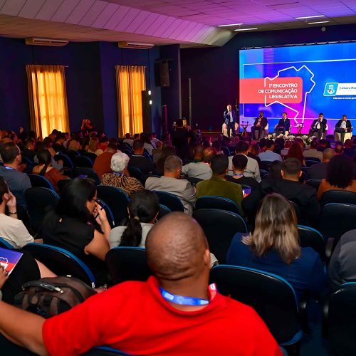 Vitória da Conquista abre 1º Encontro de Comunicação Legislativa
