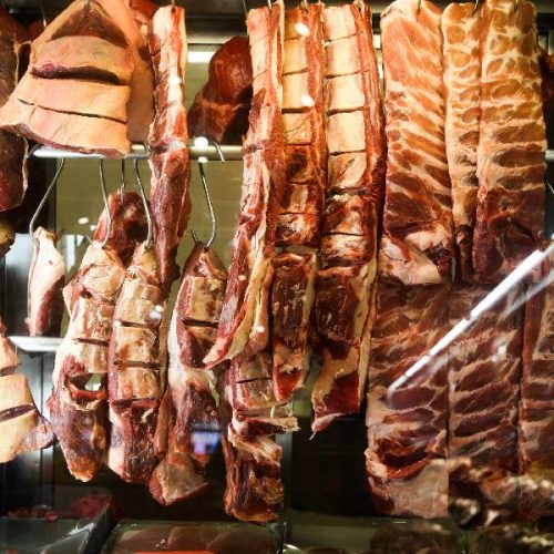Governo vê risco de colapso na carne bovina após tarifa da China e propõe cotas de exportação
