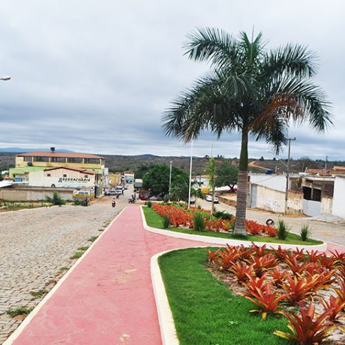 Professores cobram pagamento de precatórios em Presidente Jânio Quadros e ameaçam acionar MPF