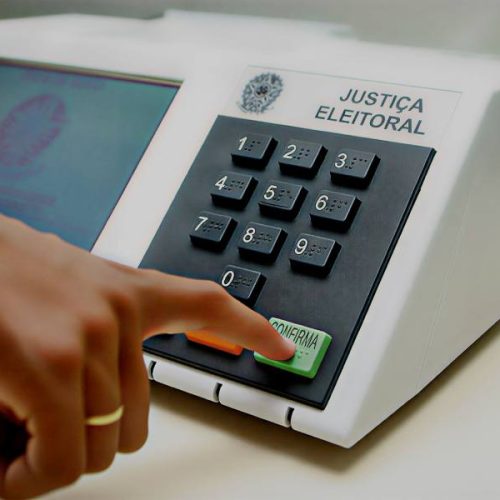 Janela partidária chega ao fim e provoca corrida de última hora entre deputados antes das eleições