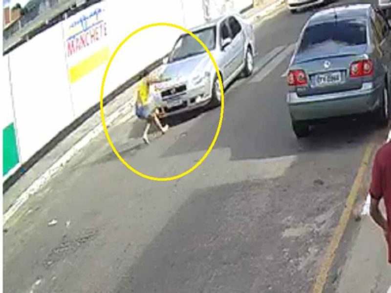 Brumado/BA: Mulher atropelada na faixa de pedestre precisa de UTI