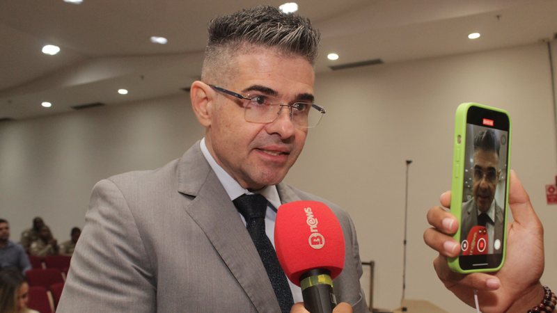 ‘Bahia vai enfrentar mesma realidade do Rio em curto espaço de tempo’, alerta juiz Waldir Viana sobre avanço de facções