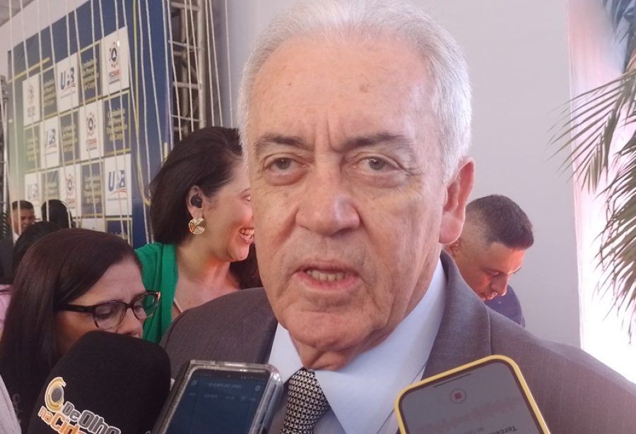 Otto afirma que já superou o debate sobre a reeleição dos senadores baianos