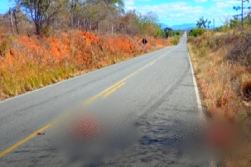 Homem morre atropelado na BA-156 com corpo partido ao meio; motorista foge