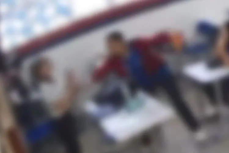 Professora é agredida por aluno em sala de aula no Colégio CETIB, em Brumado