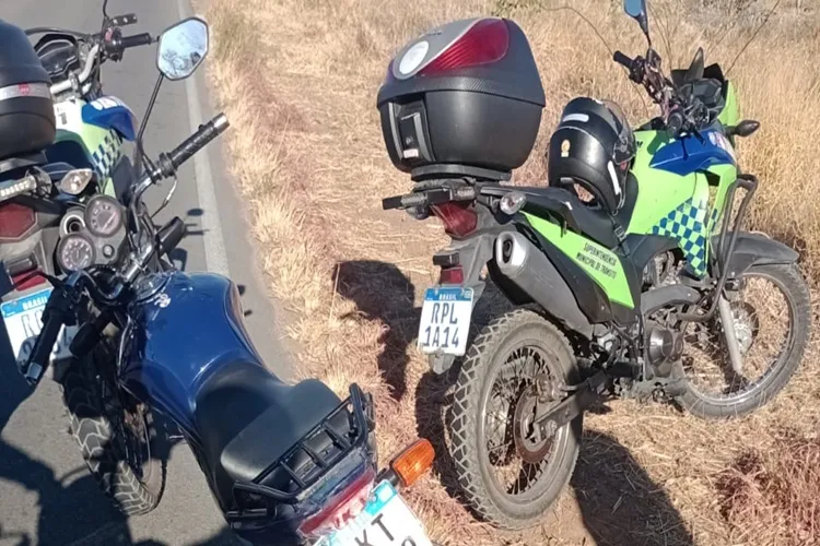 Motociclista é autuado após praticar malabarismo e pilotar sem CNH em Guanambi