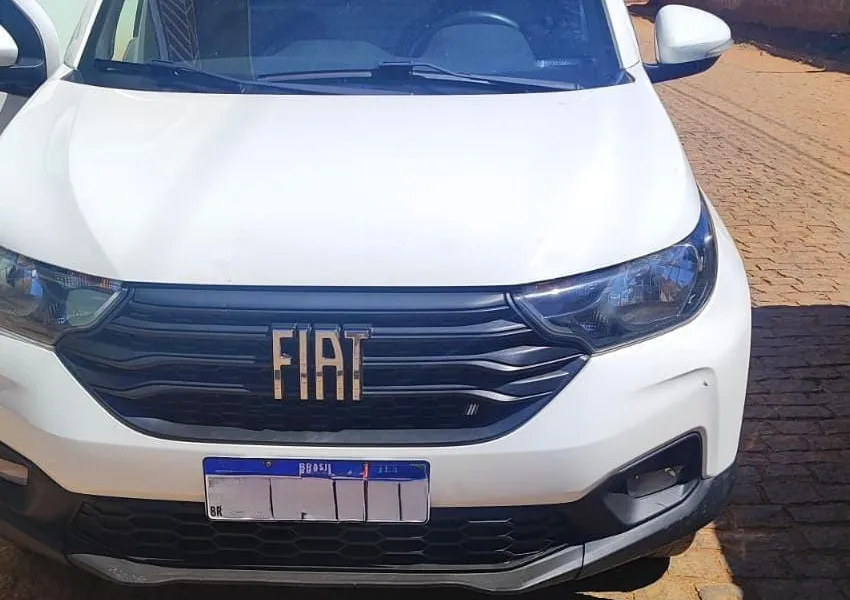 Polícia apreende carro suspeito de clonagem em Livramento