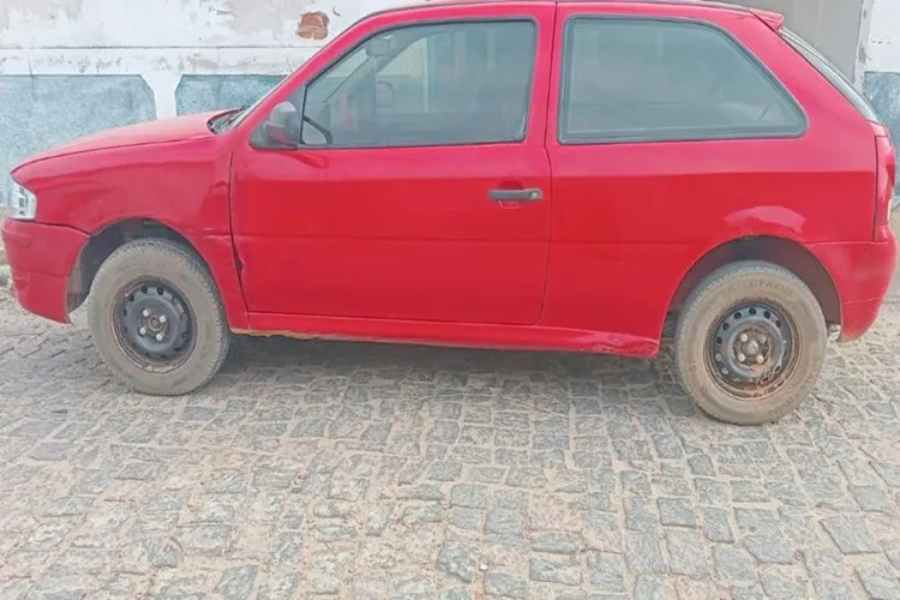 Madrugada em Guajeru termina com carro roubado recuperado pela PM