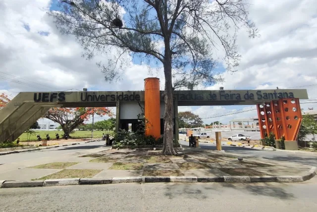 Rombo milionário e sumiço de equipamentos colocam UEFS na mira do TCE-BA