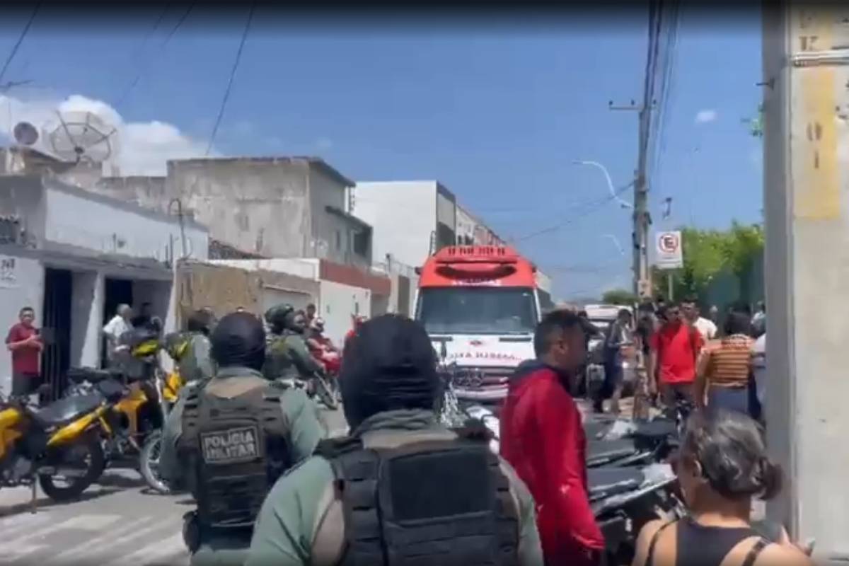 Sobral chora ataque em escola estadual com dois mortos e três feridos