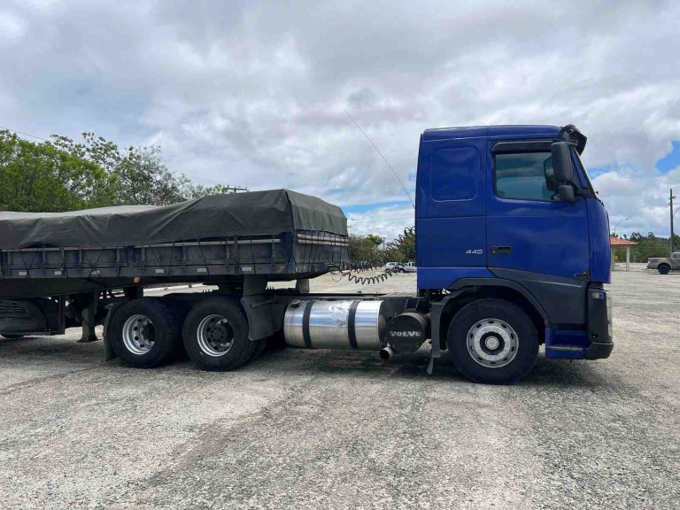 CIPRv/Brumado apreende veículo com restrição de circulação em Vitória da Conquista