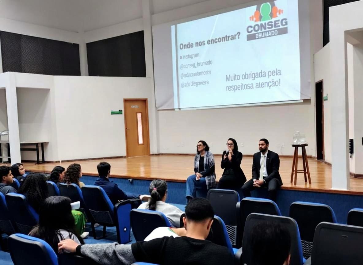 Conselho de Segurança de Brumado debate bullying e prevenção com estudantes do IFBA