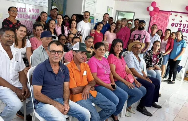 Fabrício Abrantes participa de ação do Outubro Rosa no distrito de Arrecife e reforça compromisso com a saúde