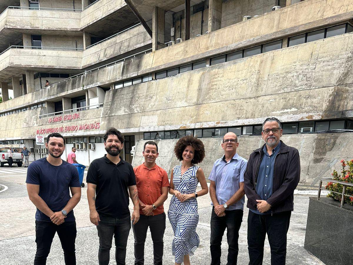 ALBA debate inclusão da Libras em escolas e serviços públicos da Bahia