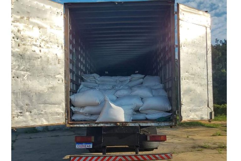 CIPRv/Brumado apreende 600 sacas de guaraná em pó sem nota fiscal na BA-263