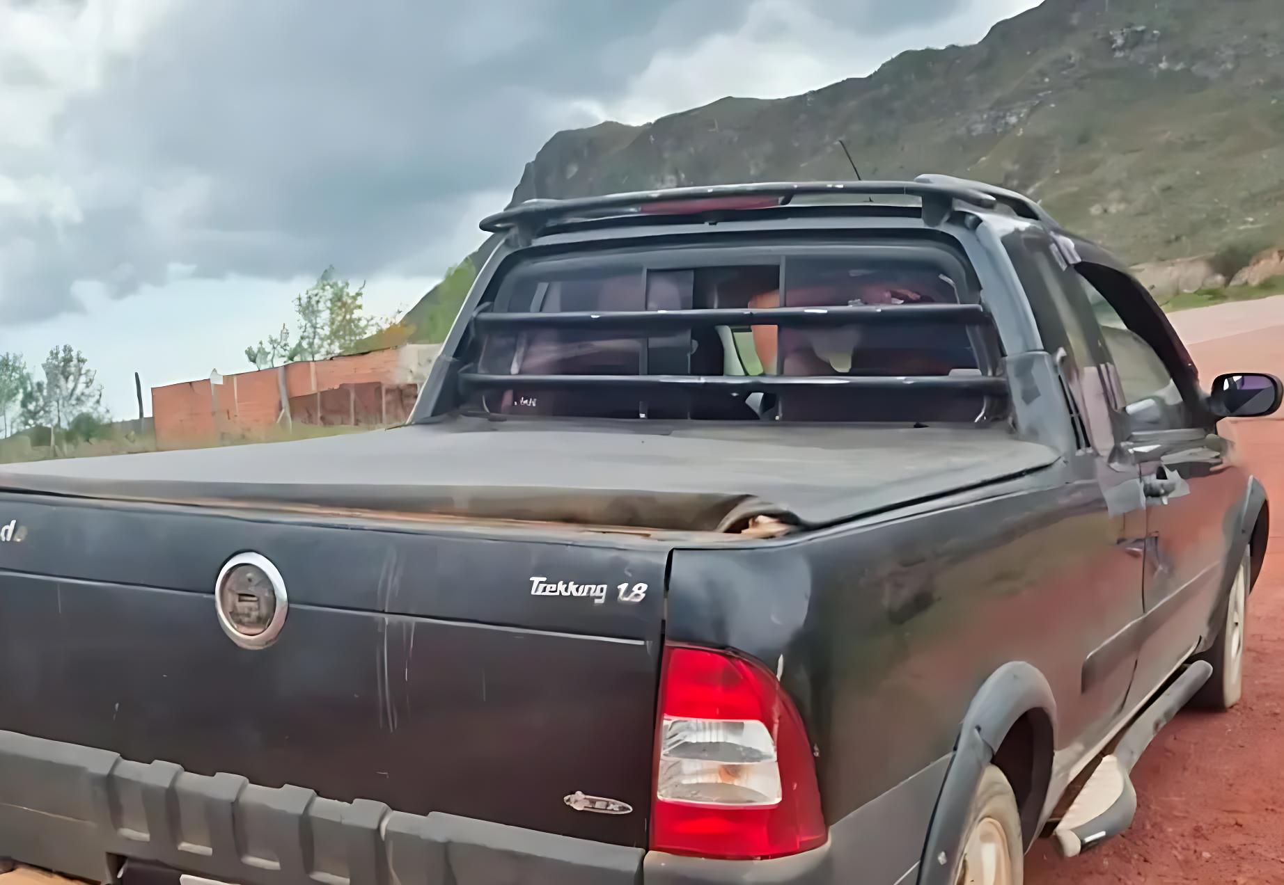 CIPRv/Brumado apreende carro com chassi adulterado em Barra da Estiva