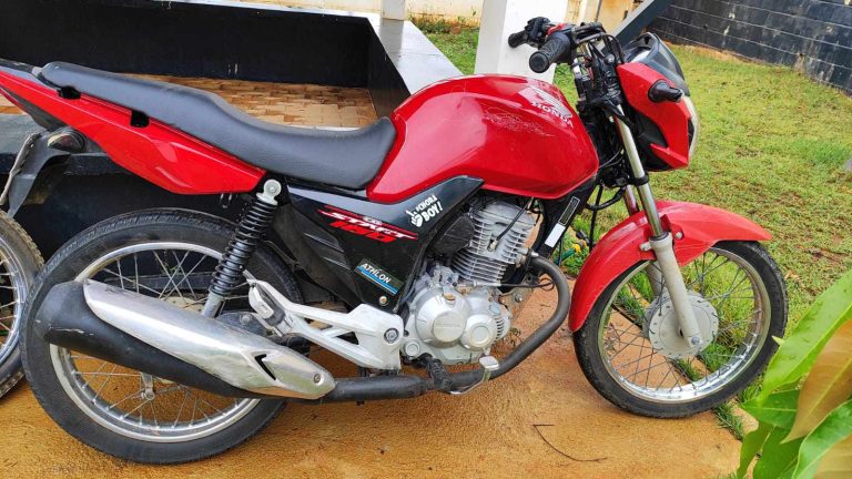 CIPRv/Brumado apreende motocicleta roubado na BR-030, em Caetité