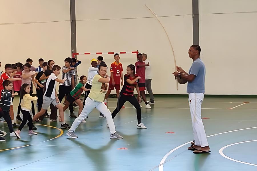 Capoeiristas de Brumado ganham espaço na Europa e fortalecem luta pela consciência negra