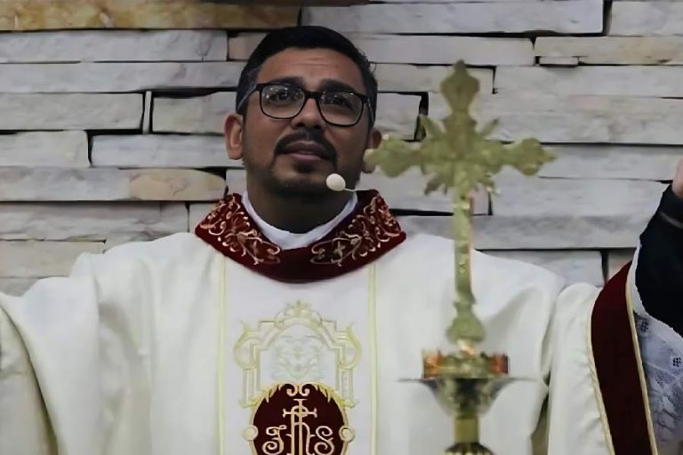 Crueldade: Padre é torturado e morto a golpes de martelo