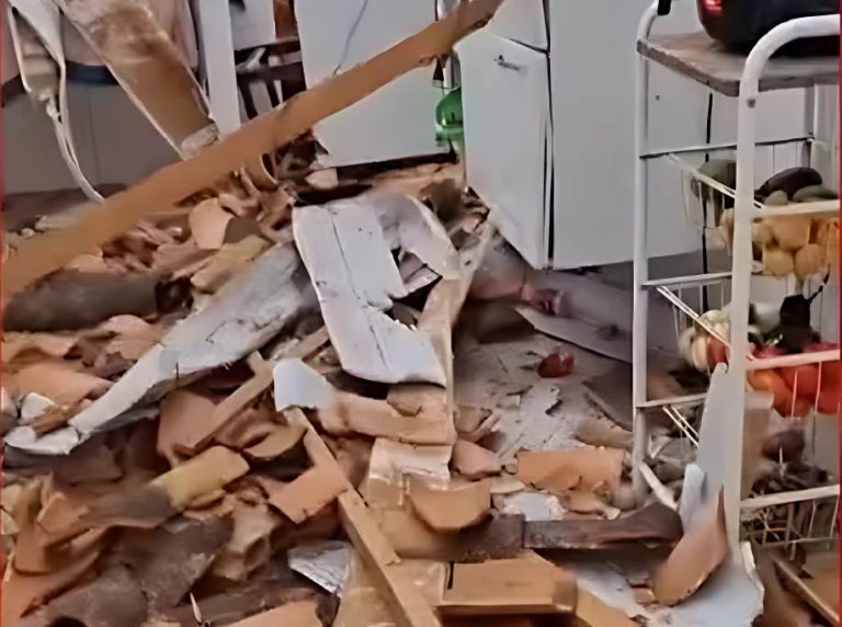 Explosão acidental destrói casa e fere casal na zona rural de Carinhanha