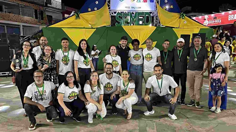 Fanfarra, emoção e medalhas marcam encerramento dos Jogos Estudantis 2025 em Brumado