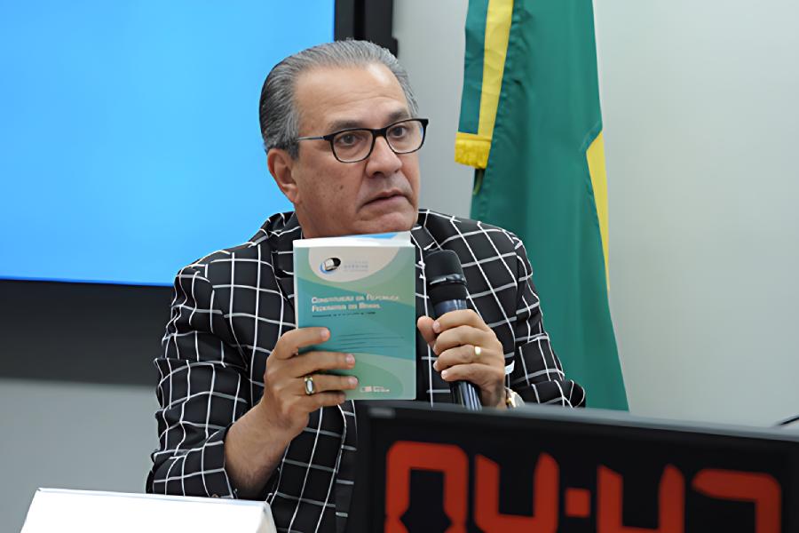 Malafaia acusa Alcolumbre de tentar barrar Messias e controlar STF