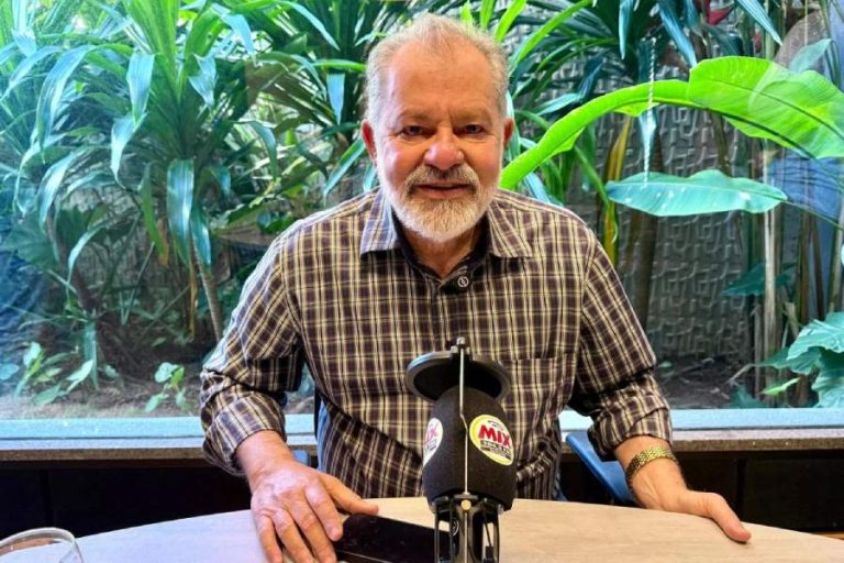 Marcelo Nilo lança pré-candidatura ao Senado e se alinha a ACM Neto para 2026