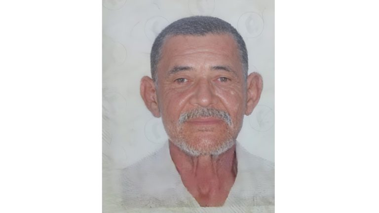 Motorista passa mal, colide caminhão e morre no centro de Vitória da Conquista